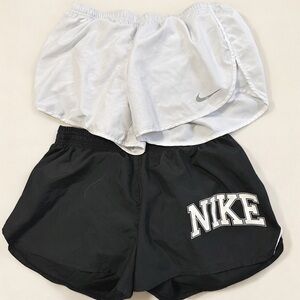 Nike Dri-Fit women’s athletic shorts black white Set of two size medium